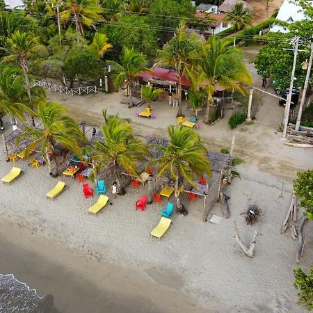 Mar Amar Casa De Playa Hotel Covenas Bagian luar foto