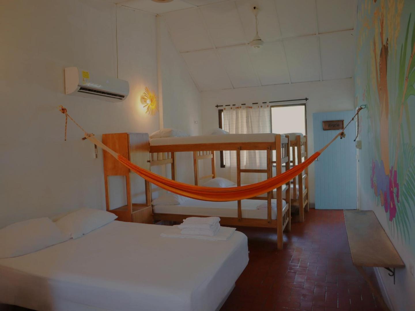 Mar Amar Casa De Playa Hotel Covenas Bagian luar foto